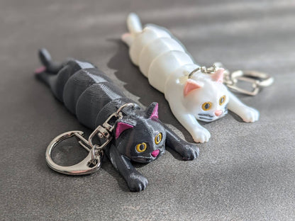 ふりふりにゃんこキーホルダー